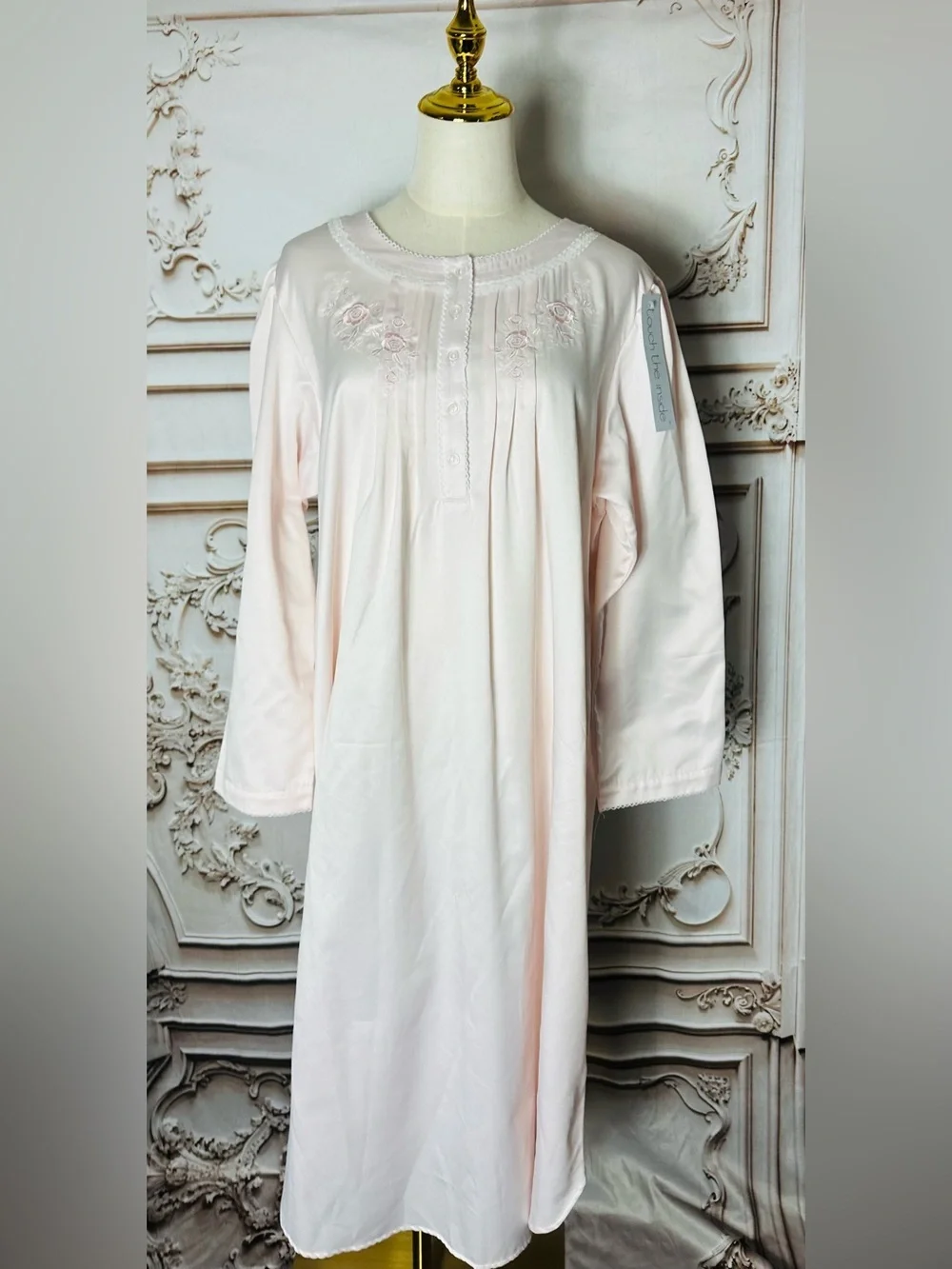 Miss Elaine Pale Pink Long Sleeve Nightgown with Floral Embroidery